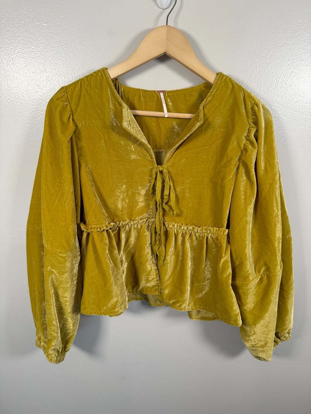 Free People Brunch Babe Velvet Top Size XS Boho Mustard Yellow Tie Retro